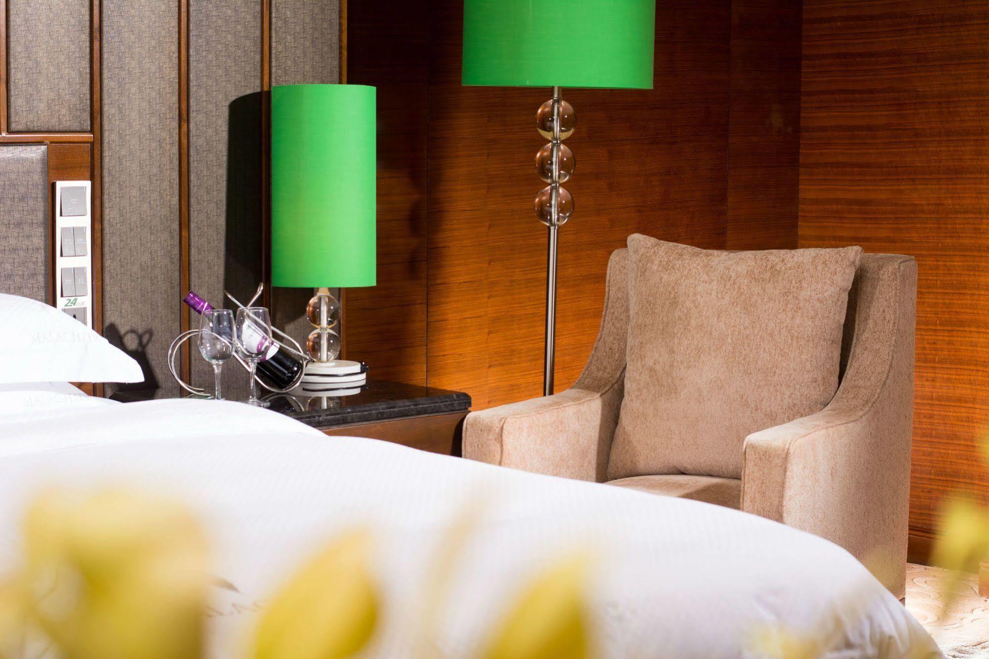 Malachite Hotel Dongguan Dongguan  Eksteriør bilde