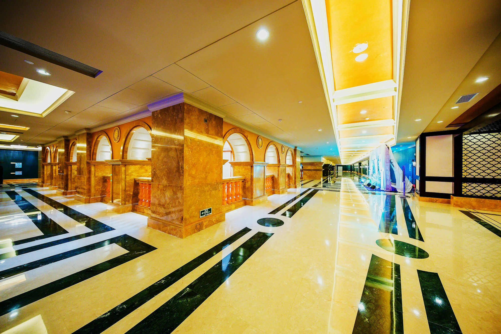 Malachite Hotel Dongguan Dongguan  Eksteriør bilde